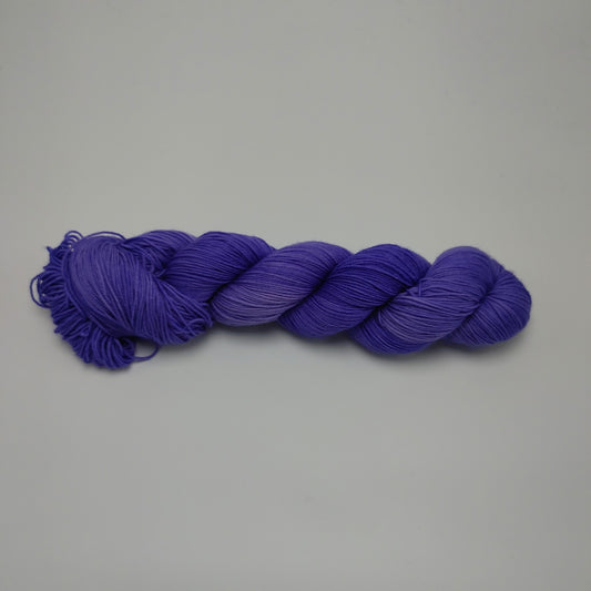 Lilac - DYED TO ORDER - Pick Your Yarn Weight, Base, and Quantity