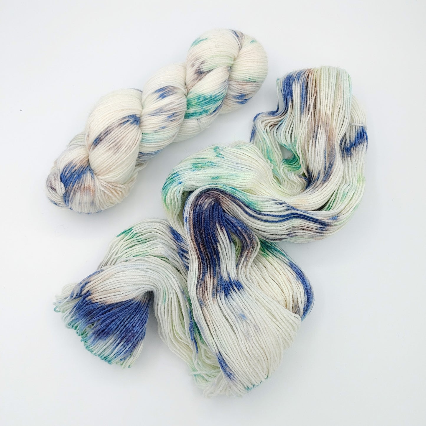 Mint Chip - DYED TO ORDER - Pick Your Yarn Weight, Base, and Quantity