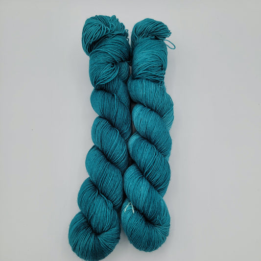 Teal Green - DYED TO ORDER - Pick Your Yarn Weight, Base, and Quantity