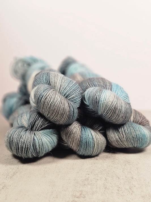 Love Birds - DYED TO ORDER - Pick Your Yarn Weight, Base, and Quantity