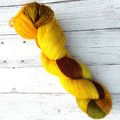 Forsythia - DYED TO ORDER - Pick Your Yarn Weight, Base, and Quantity