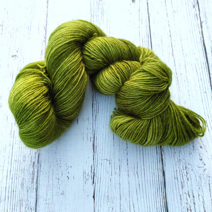 Forsythia Green - DYED TO ORDER - Pick Your Yarn Weight, Base, and Quantity