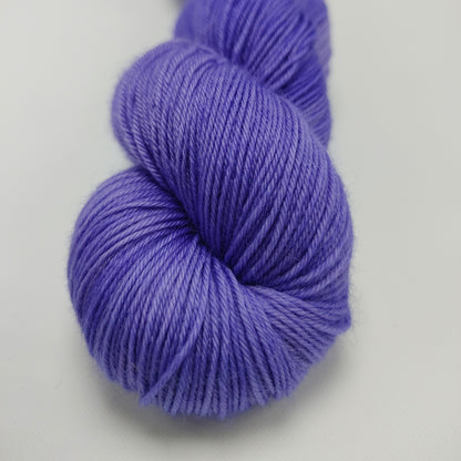Lilac - DYED TO ORDER - Pick Your Yarn Weight, Base, and Quantity