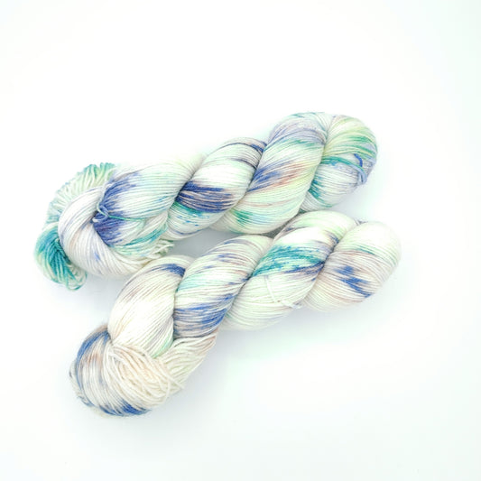 Mint Chip - DYED TO ORDER - Pick Your Yarn Weight, Base, and Quantity